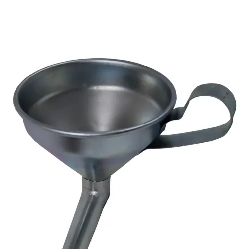 Funil Automotivo Para Volkswagen em Aço Carbono 155 x 150 mm - Lubefer Lub-62